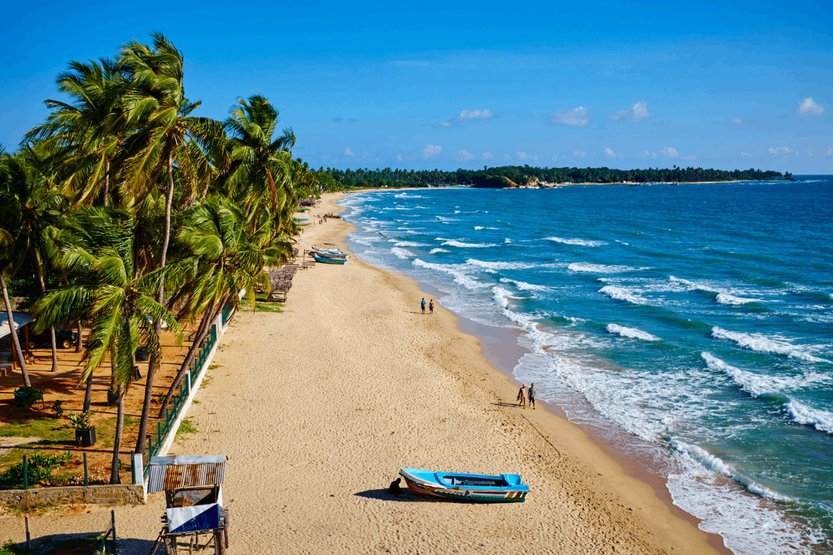 Tranquil Retreat In Kandy & Bentota